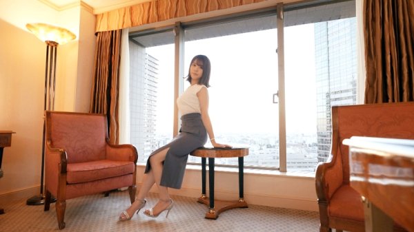 【佐々木夏菜】ラグジュTV 1511 「彼氏に言われて出演します…」寝取られ願望のある同棲中の彼氏の指示でAV出演！！献身的な上目遣いフェラ！むっちりボリューム尻に挿入すれば可愛い喘ぎ声を上げてうっとり顔でよがり乱れ絶頂を繰り返す！！