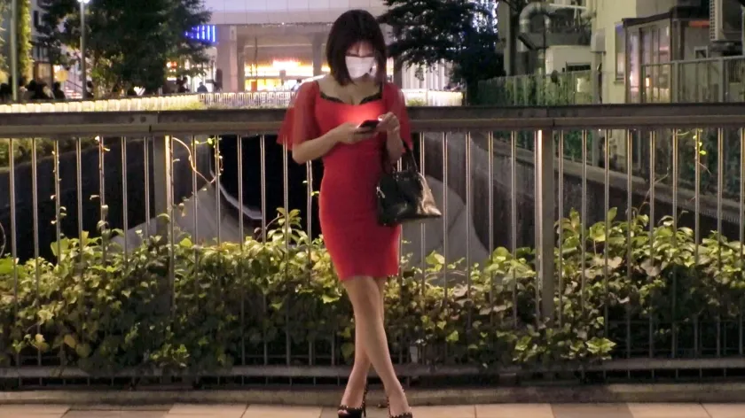 【希代あみ】【舐めたがり】【看護師】動物病院の看護師さんが登場！犬とか猫などの動物ではありませんが…「舐めるのが好きです♪」男性の身体を隅から隅まで舐め回したいw「特におちんちんは大好物ですw」自信たっぷりのお口テクを魅せて頂きましょうw【美しい身体】【美巨乳】引き締まったボディに巨乳と桃尻はハイスペック！！フェラが完璧なペロペロご奉仕でチンポを美味しそうに舐める姿は美しいの一言。極上フェラでギン起ちチンポでピストンすると敏感に感じまくる！ドエロナースコスで何度も痙攣させて逝っちゃうSEXを見逃すな！！