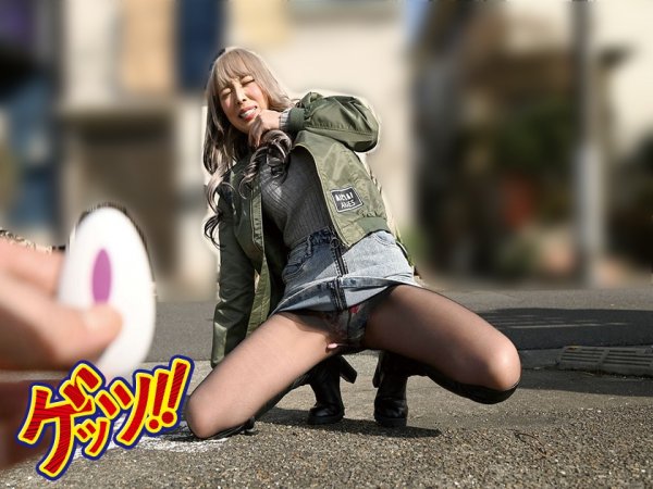 【霜月るな 他】ノリが良さそうな黒ストギャルさんに「リモバイ」を着けて10分耐えたら謝礼もっとあげますとお願いしたところ…