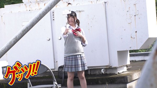 【日泉舞香＆るるちゃ。】エロ妄想拗らせたJ系は全裸露出がお好き「誰にも、バレませんように…。」と、セルフ露出を楽しんでいたのに、突然のキモ男乱入に逃げる術もなく…。