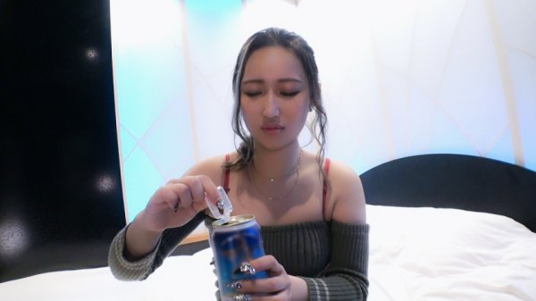 【加藤レイラ】【黒GAL×ド淫尻+媚薬＝性欲無限大大爆発！！】【ハーフ美女の圧倒的黒豹ヒップ激震のセルフ杭打ち騎乗位】【キマリ過ぎてごめんなさい連続NN不可避のド淫乱キメはめ撮り！！】ハーフ黒GALが媚薬を飲むと！？淫汁たらたら淫尻フリフリで獣欲全開のドビッチ化！！グローバルなヤリマン黒ギャルがアルコール＆媚薬ぐびぐびで暴走2中出しSEX！！アジア最大級の爆尻乱舞キメセクが…幕を開ける！！/ラブホドキュメンタリー休憩2時間/媚薬SP