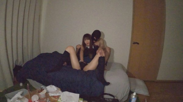 【JK】ち〇ぽ気持ちいい連呼する現役18歳に中出し！舐め好き制服J〇が想定外のスケベスキルでオジサンを圧倒！！