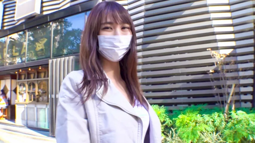 【初撮り素人】純白のワンピース、笑顔が素敵な清楚系美人OLとゴムなし生中出しSEX