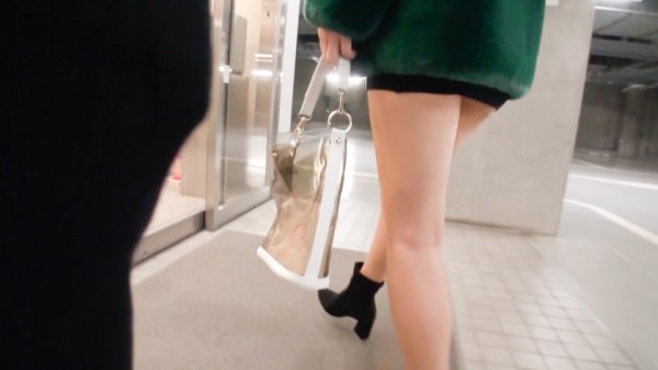 【霜月るな】【裏風俗×エロ神GAL降臨☆】全力サービスで精子を枯らす性格最高ギャル！スケベ関西弁で扇情⇒パイパンマンコ中出しのSEX沼ループで4発射！！やっぱ当たり嬢は黒ギャル一択だわｗｗｗ