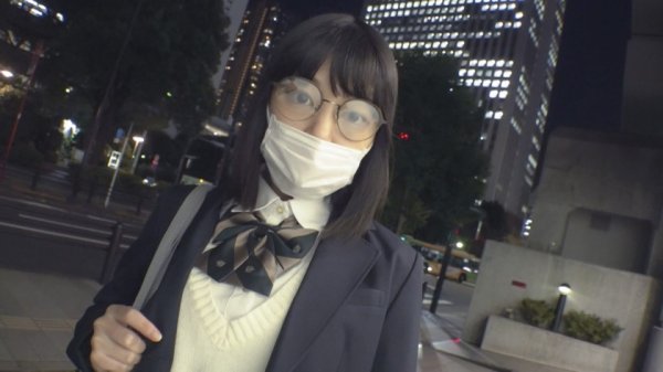 【JK2】スカートの中、女の子の秘密 文学美少女の性純を犯したらアへ顔白目で淫キャだった 桃乃りん