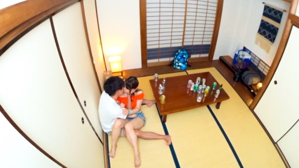 【即堕ち2コマｗｗｗ】ナンパとか絶対ありえないです！彼氏としかできません！！身持ちの固さアピールする水着美少女さん。イケメンに口説かれてあっさりメス堕ちｗｗｗｗｗ