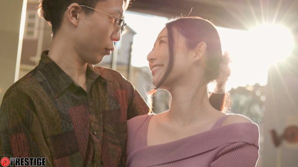 軽蔑する上司に出張先の相部屋で媚薬を盛られて…ブッ壊れキメセク結婚直前NTR 松岡すず【MGSだけのおまけ映像付き+15分】