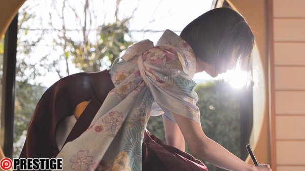 大発掘！美し過ぎる書道女子 奇跡のAVdebut！ 現役女子大生 宮本さくら 初撮り･初イキ･大乱交･美顔に大量ぶっかけ