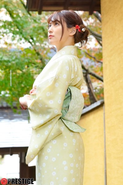 絶対的下から目線 おもてなし庵 BEST 8時間 vol.02 野々浦暖 涼森れむ 松岡すず 愛音まりあ 斎藤あみり 乙都さきの