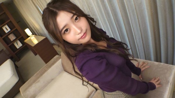 【伊南えりか】【初撮り】【美乳×美尻】【魅惑のランジェリー】大人びた妖艶な雰囲気を漂わせ、セクシーな下着を身に纏う下着屋の店員が登場。彼氏にしか捧げたことのない美乳と美尻をカメラで撮られながら激しく揺らして.. ネットでAV応募→AV体験撮影 1672